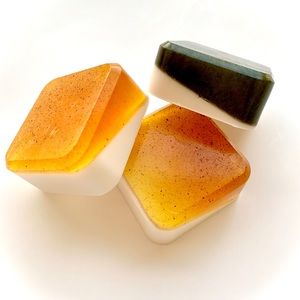 2 Colored handmade Hygge&happiness soap bar